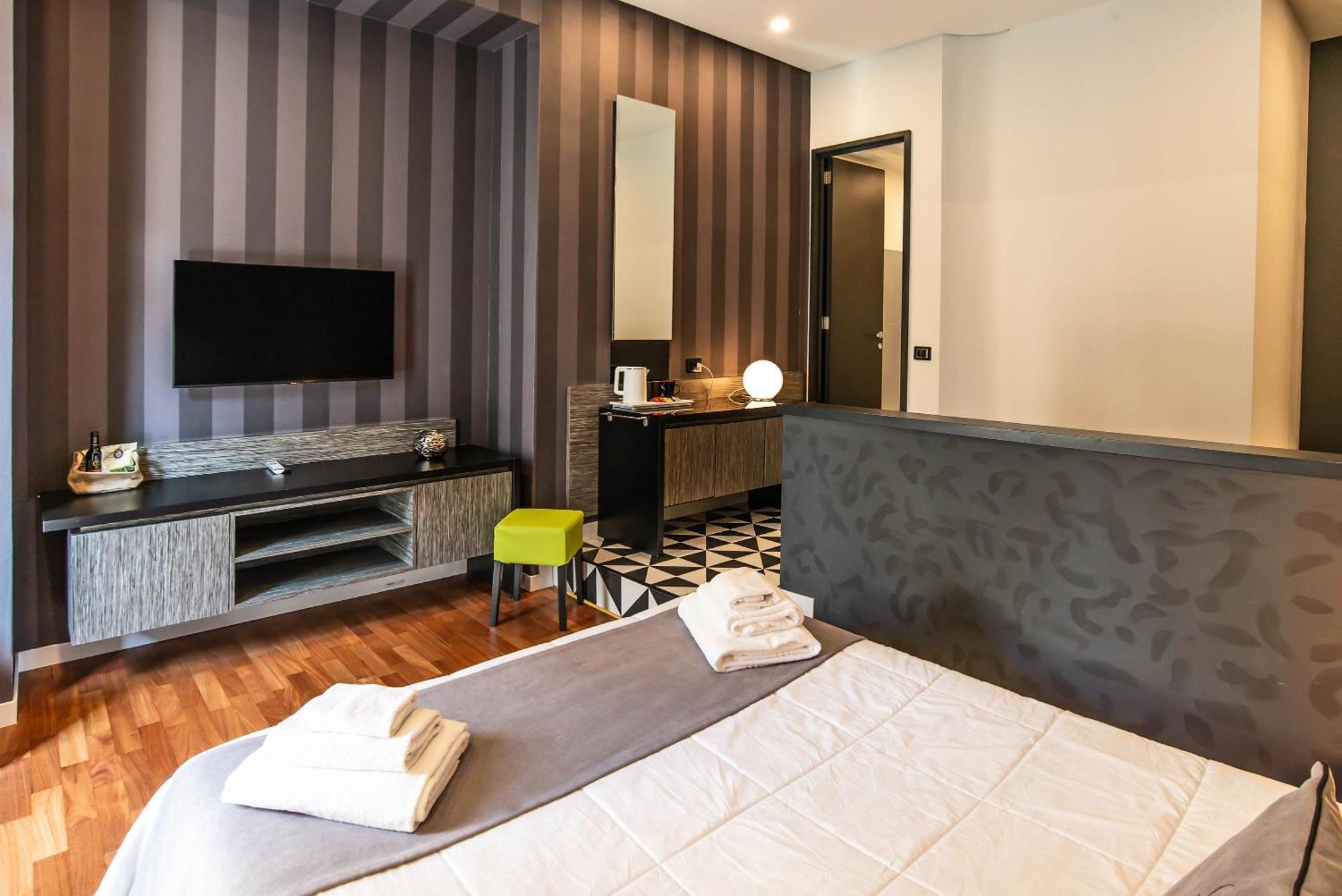 Gram Suites Naples Extérieur photo