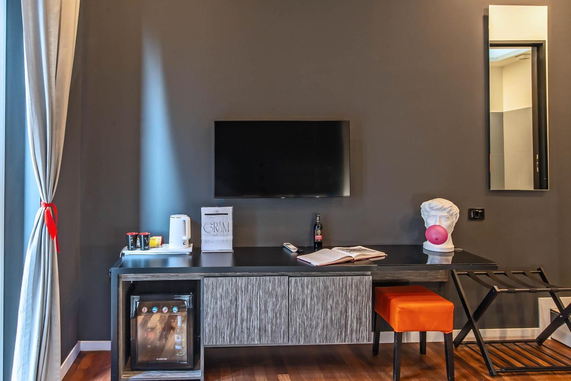 Gram Suites Naples Extérieur photo