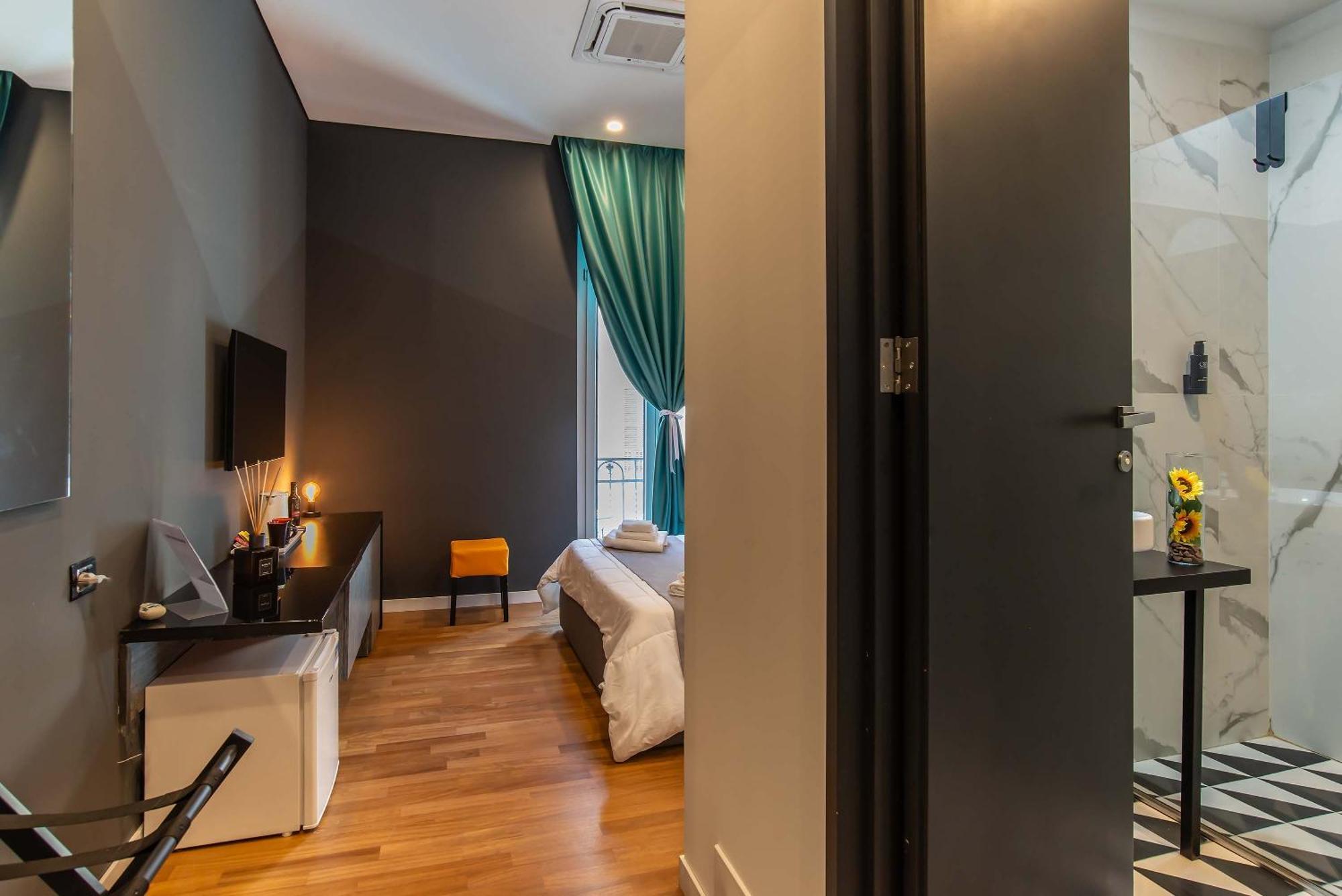 Gram Suites Naples Extérieur photo